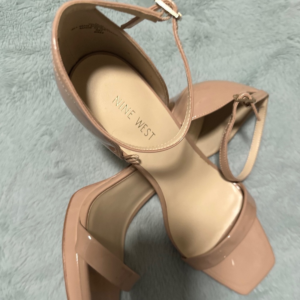 Nine a west sandals.